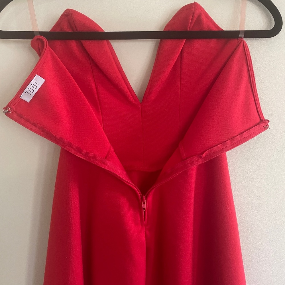 Red Deep V Dress - Picture 7 of 7